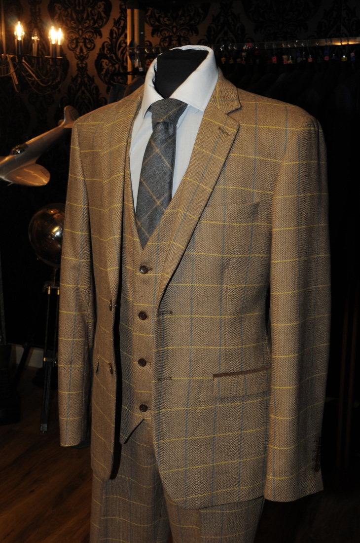 Suit and Waistcoat Range - Daniel John Wedding Suit Hire Warwickshire ...